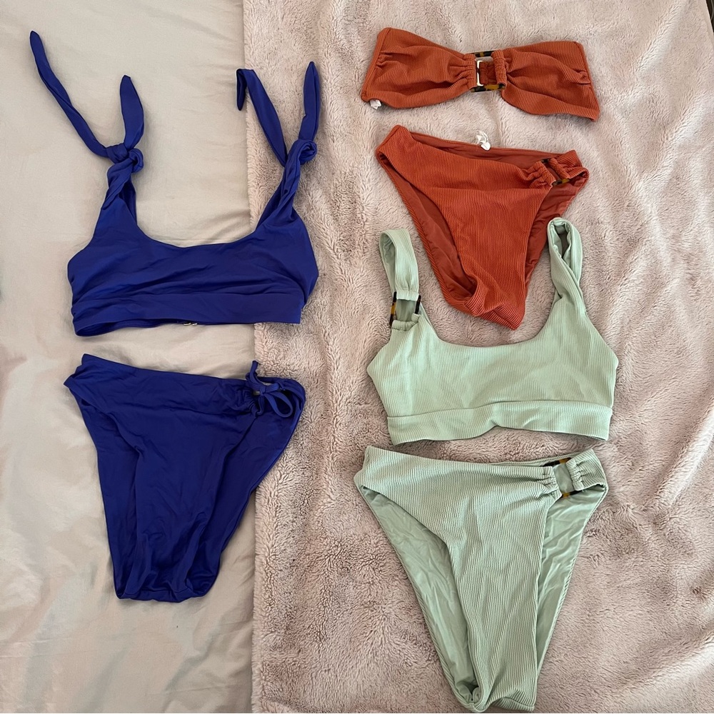Set of 3 Toluca bikinis 30/32 A-C tops, small bottoms